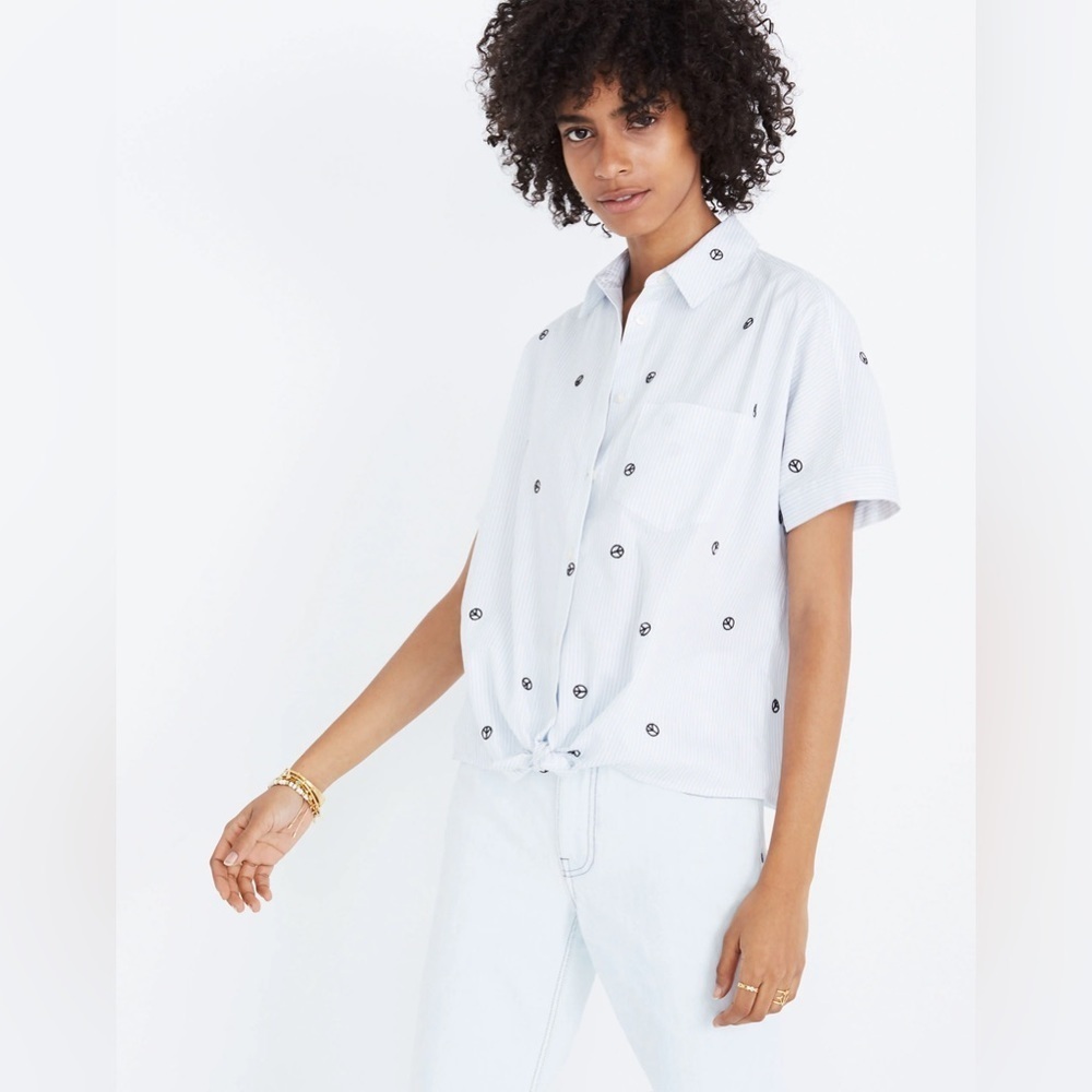 Madewell white blue embroidered Peace Sign Short Sleeve Tie Front Shirt XS